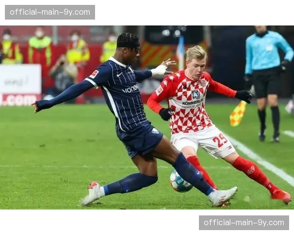 海登海姆3-1战胜柏林联合，洪萨克梅开二度建功